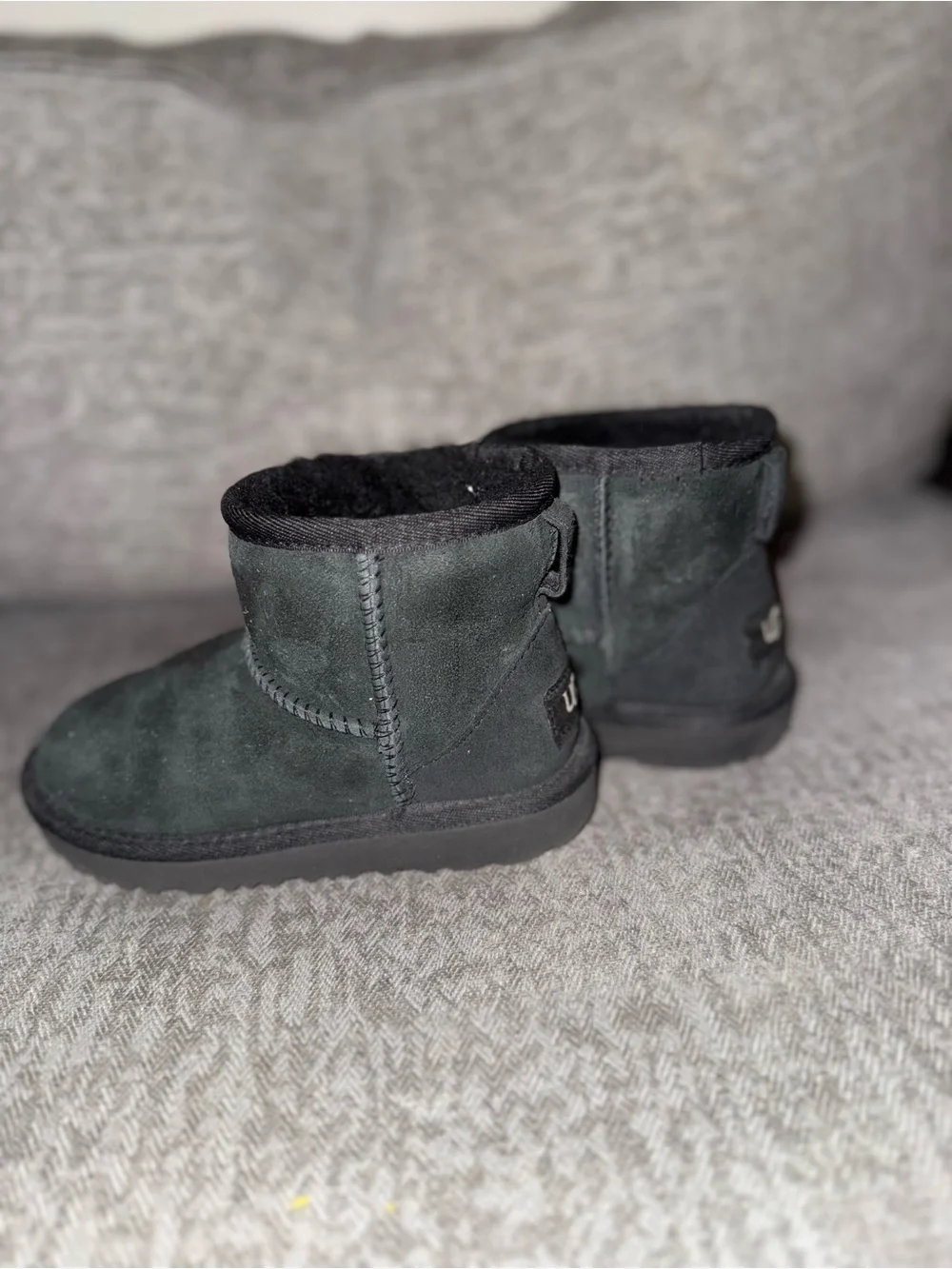Kids Black Uggs Boots